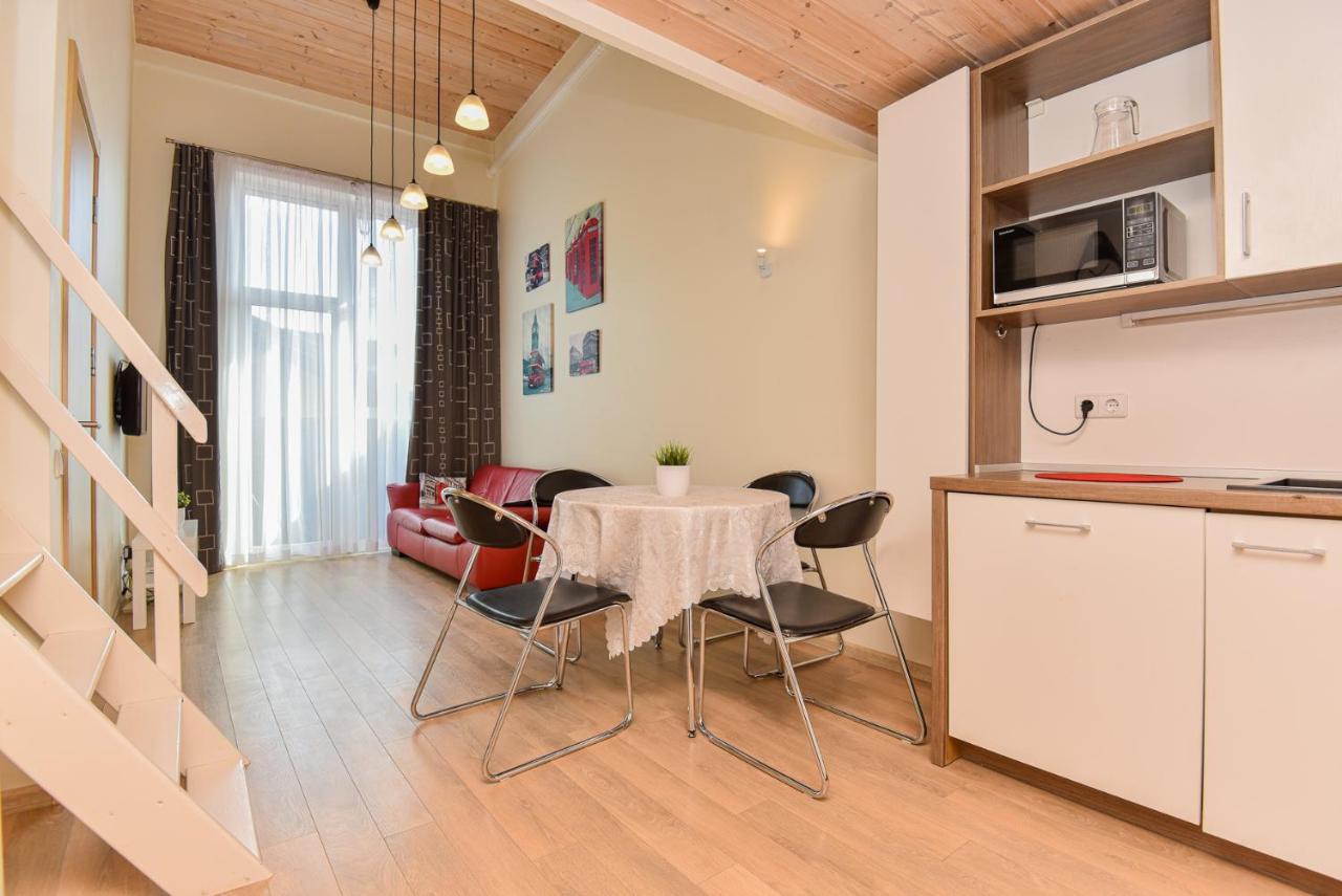 Grey Red Apartments Паланга Экстерьер фото