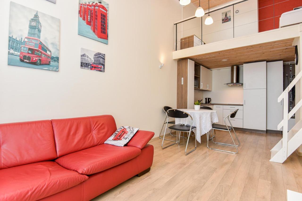 Grey Red Apartments Паланга Экстерьер фото