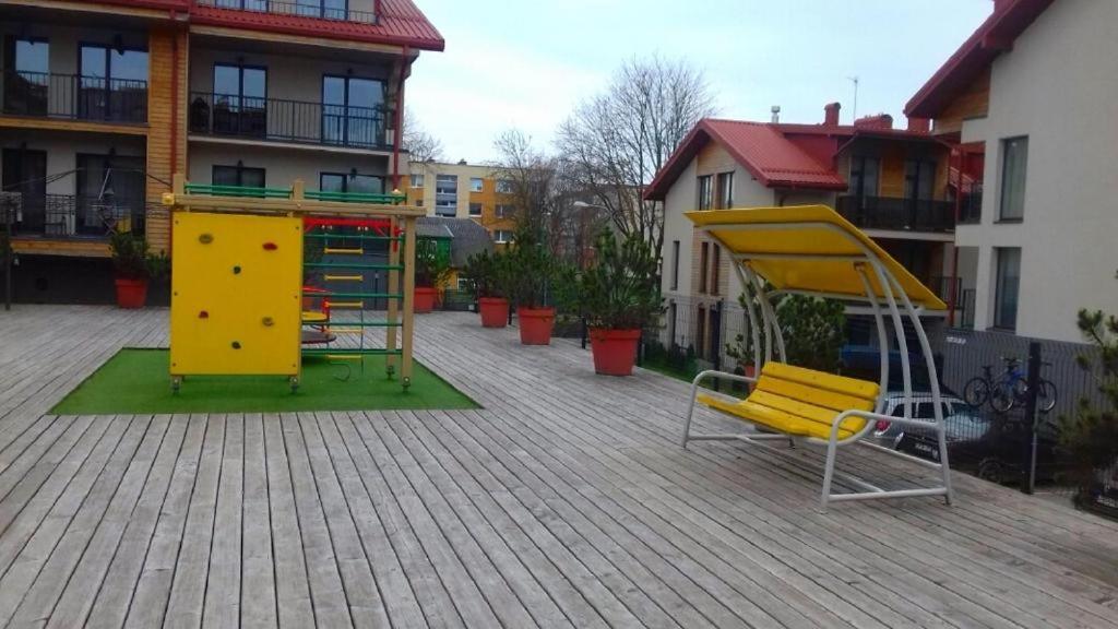 Grey Red Apartments Паланга Экстерьер фото